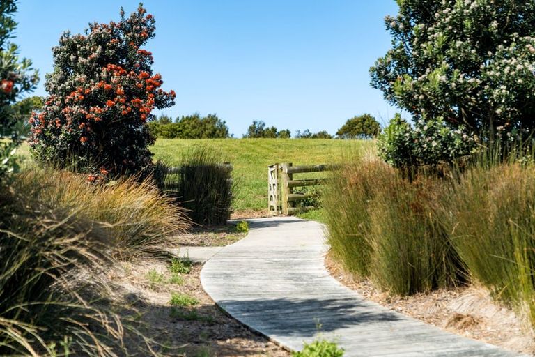 Photo of property in 35 Nga Potiki Lane, Papamoa Beach, Papamoa, 3118