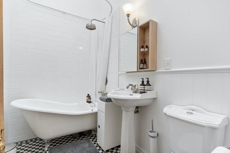 Photo of property in 69 Peary Road, Mount Eden, Auckland, 1024