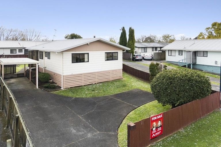 Photo of property in 1/81 Redcrest Avenue, Red Hill, Papakura, 2110