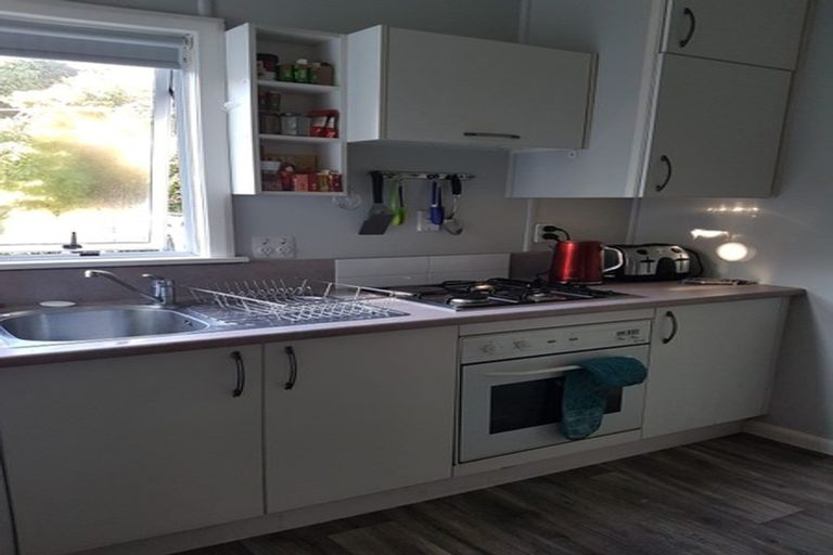 Photo of property in 11 Bisley Avenue, Moana, Nelson, 7011