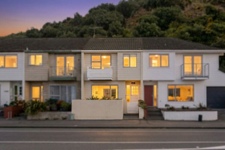 Photo of property in 3/222 The Esplanade, Island Bay, Wellington, 6023