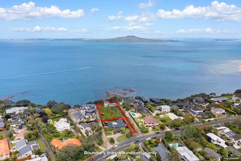 Photo of property in 247 Beach Road, Campbells Bay, Auckland, 0630