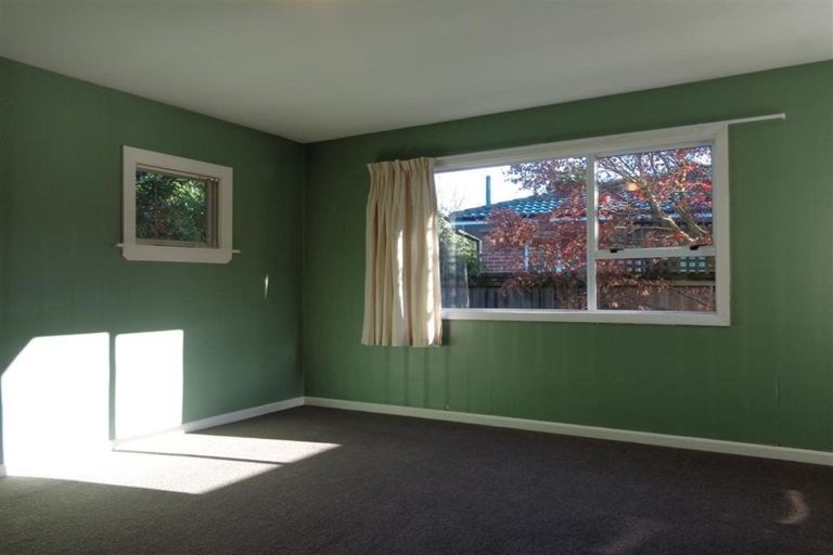 Photo of property in 7a Memorial Avenue, Ilam, Christchurch, 8053