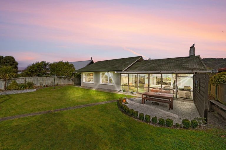 Photo of property in 208 Rarangi Beach Road, Rarangi, Blenheim, 7273