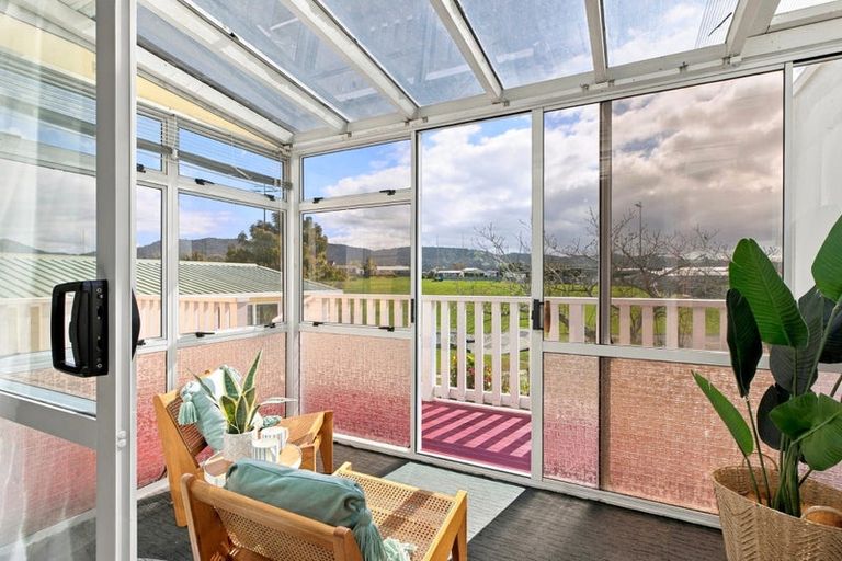Photo of property in 11 Gray Avenue, Te Puke, 3119