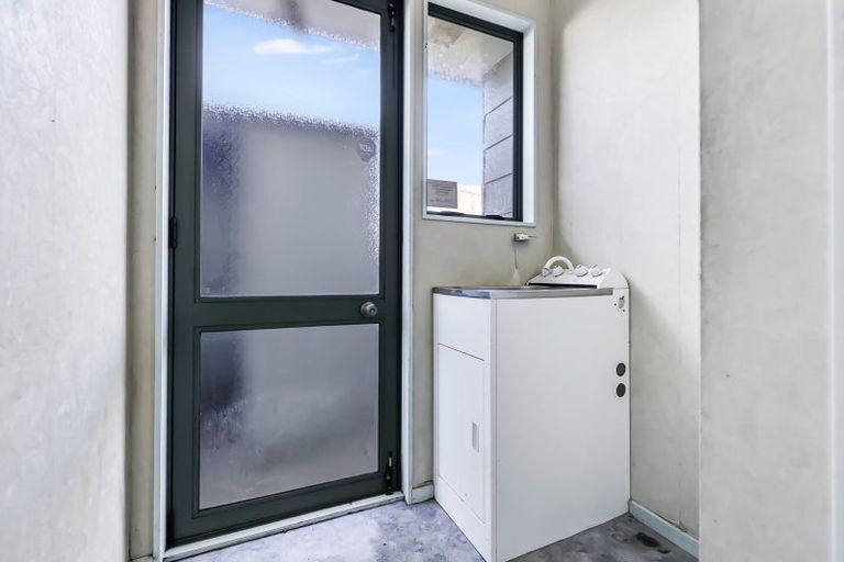 Photo of property in 8a Willis Street, Bader, Hamilton, 3206