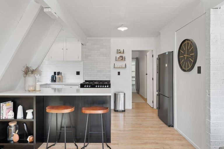 Photo of property in 28 Killarney Street, Waitati, 9085