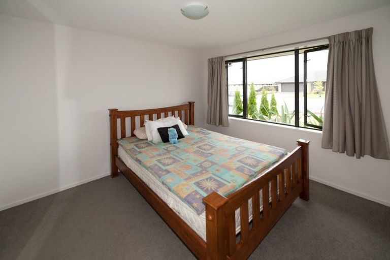 Photo of property in 1 Duggan Close, Rolleston, 7614