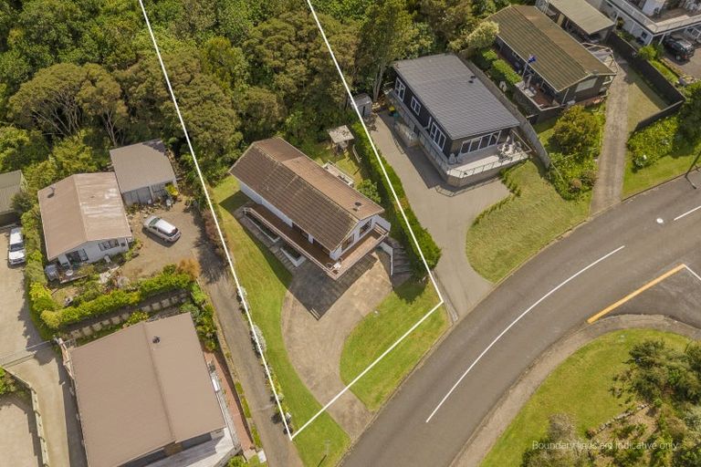 Photo of property in 36 Centennial Drive, Whitianga, 3510