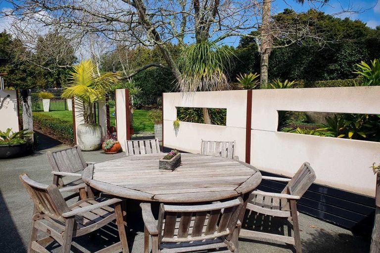 Photo of property in 26 Cloverfields Drive, Waimauku, 0812