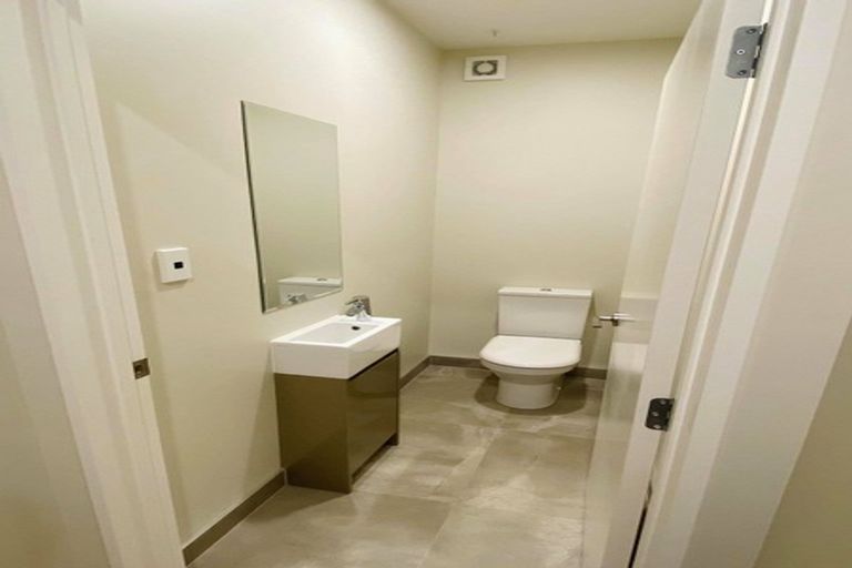 Photo of property in 23b Westgate Drive, Westgate, Auckland, 0614