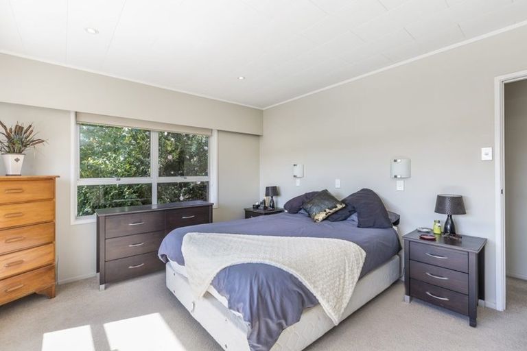 Photo of property in 24 Walton Road, Paraparaumu Beach, Paraparaumu, 5032