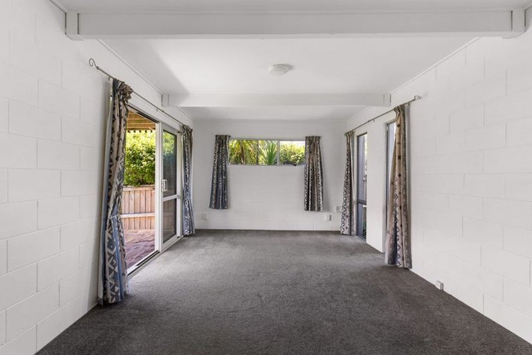 Photo of property in 88 Aberdeen Road, Campbells Bay, Auckland, 0620