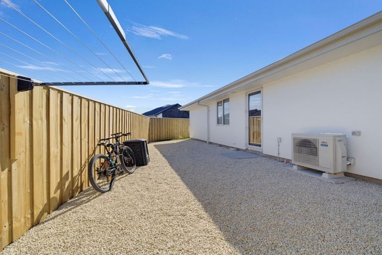 Photo of property in 37 Henshaw Street, Woodend, 7610