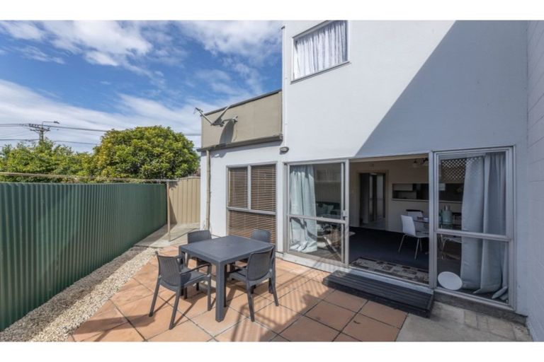 Photo of property in 1/9 Barrie Street, Addington, Christchurch, 8024