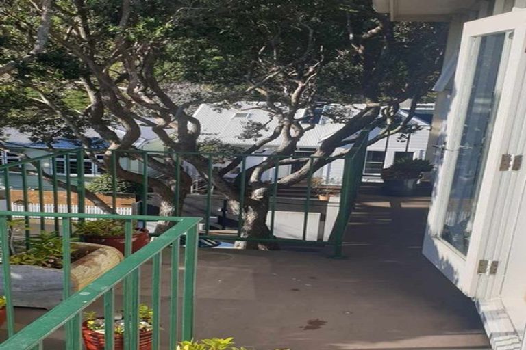 Photo of property in 7/4 Scarborough Terrace, Mount Victoria, Wellington, 6011