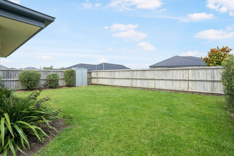 Photo of property in 37 Sutherland Drive, Kaiapoi, 7630