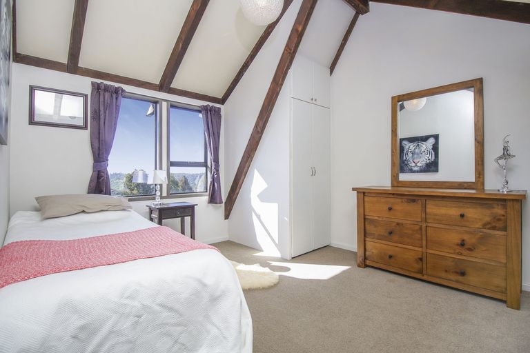 Photo of property in 181 Woodlands Park Road, Titirangi, Auckland, 0604