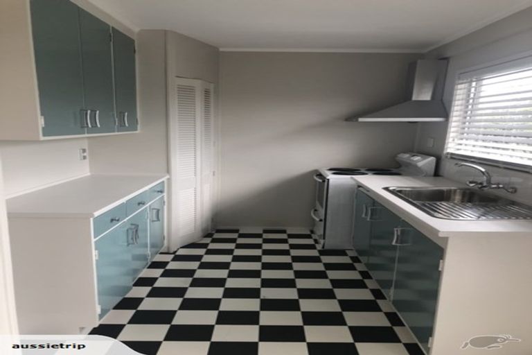 Photo of property in 1/38 Lynden Avenue, Hillcrest, Auckland, 0627