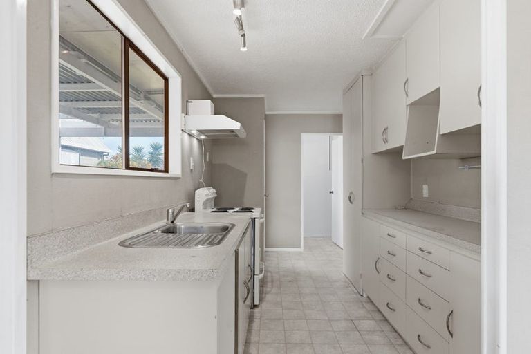 Photo of property in 21 Bayview Street, Te Puke, 3119