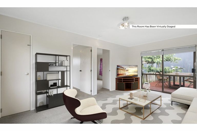 Photo of property in 20 Harbour Crest Drive, Waiuku, 2123