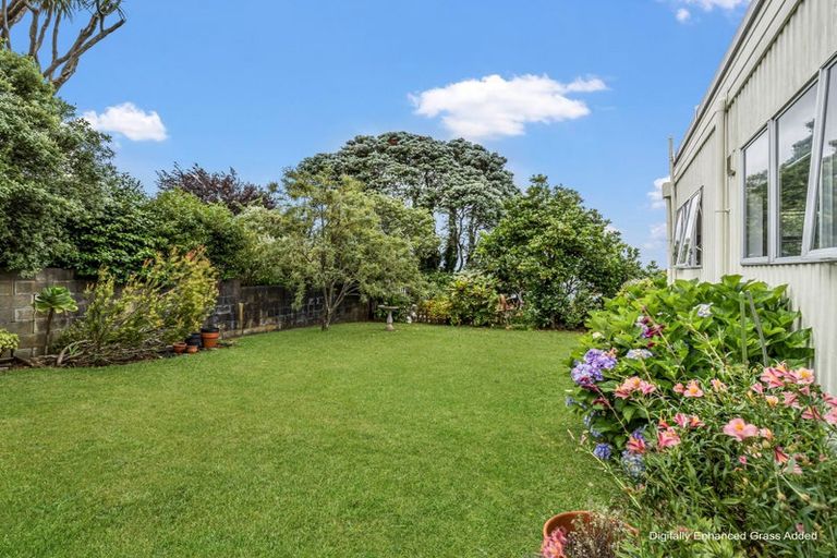 Photo of property in 25 Lancaster Street, Levin, 5510