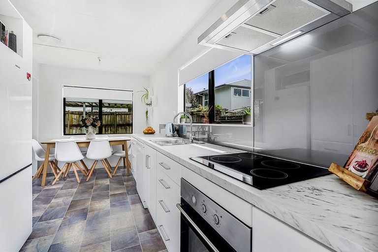 Photo of property in 6a Gibson Road, Dinsdale, Hamilton, 3204