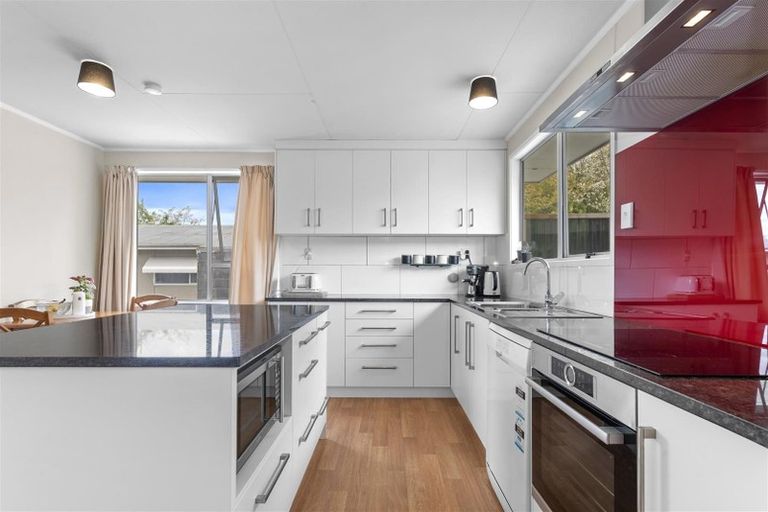 Photo of property in 76 Homedale Street, Pukehangi, Rotorua, 3015