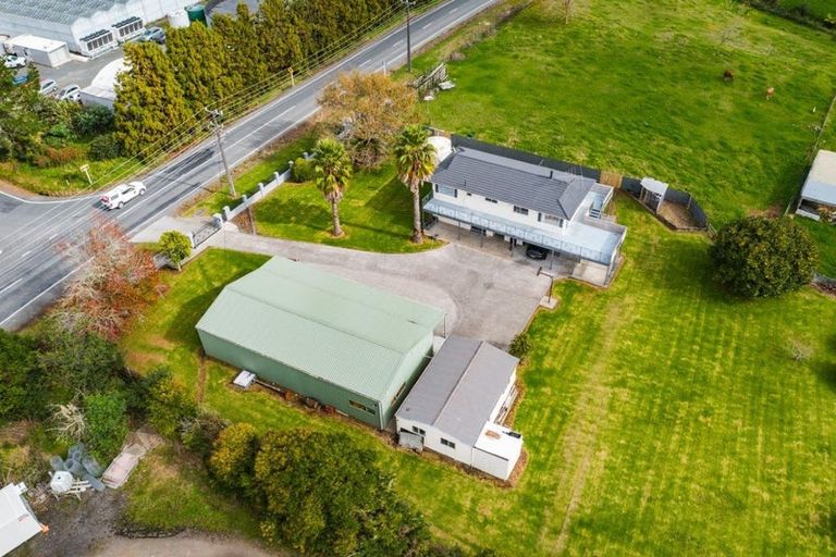 Photo of property in 6 Deacon Road, Riverhead, Kumeu, 0892