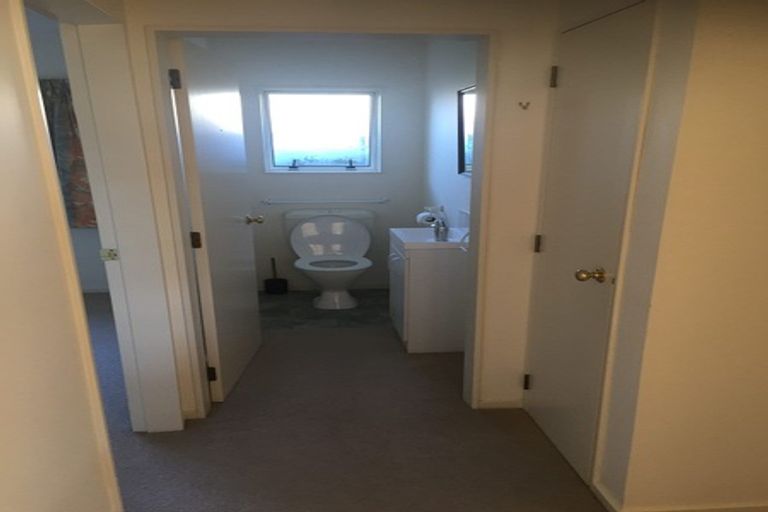 Photo of property in 52 Parata Street, Waikanae, 5036