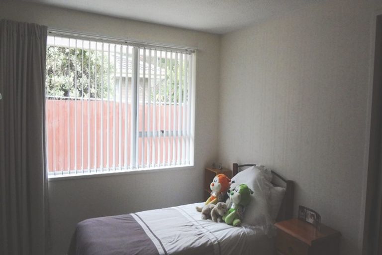 Photo of property in 67 Karnak Crescent, Russley, Christchurch, 8042