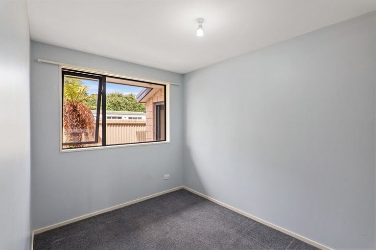 Photo of property in 275b Breezes Road, Aranui, Christchurch, 8061