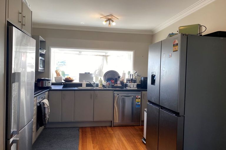 Photo of property in 1/115-117 Jackson Street, Petone, Lower Hutt, 5012