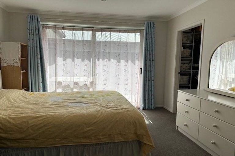 Photo of property in 11 Raynor Crescent, Pyes Pa, Tauranga, 3112