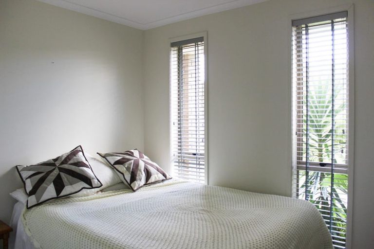 Photo of property in 2 Tieke Place, Horahora, Whangarei, 0110