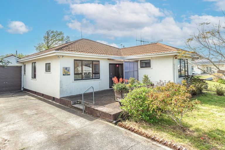 Photo of property in 18 Konini Street, Tawhero, Whanganui, 4501