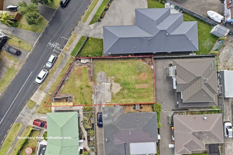 Photo of property in 2 Clyde Street, Mount Maunganui, 3116