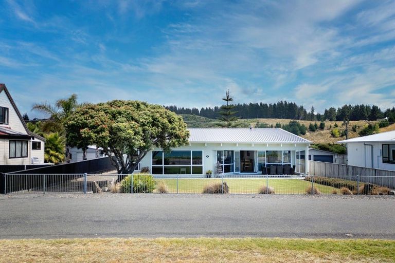 Photo of property in 234 Whirinaki Road, Eskdale, Napier, 4182