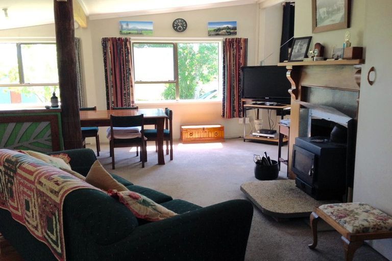 Photo of property in 1454 South Road, Kaitake, New Plymouth, 4374