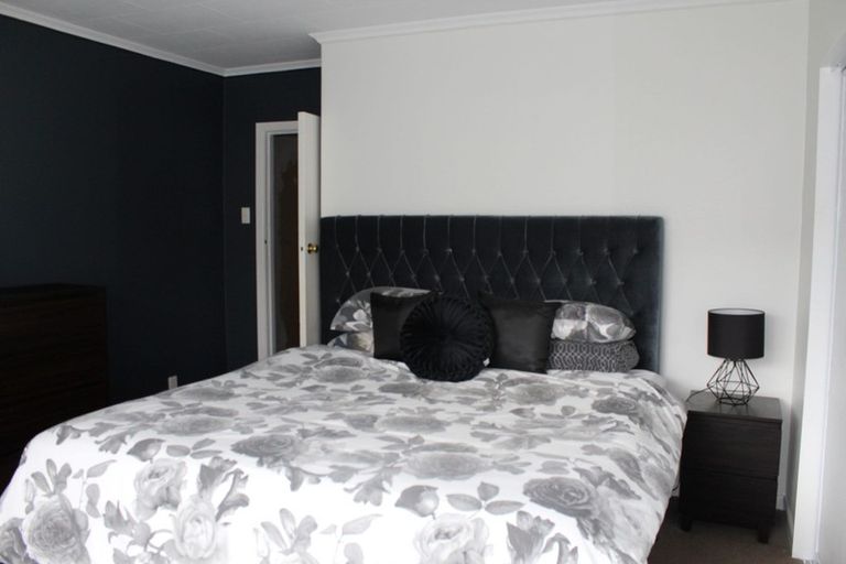 Photo of property in 102 Centennial Avenue, Helensburgh, Dunedin, 9010