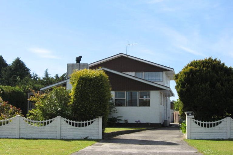 Photo of property in 36 Cook Street, Carters Beach, Westport, 7825