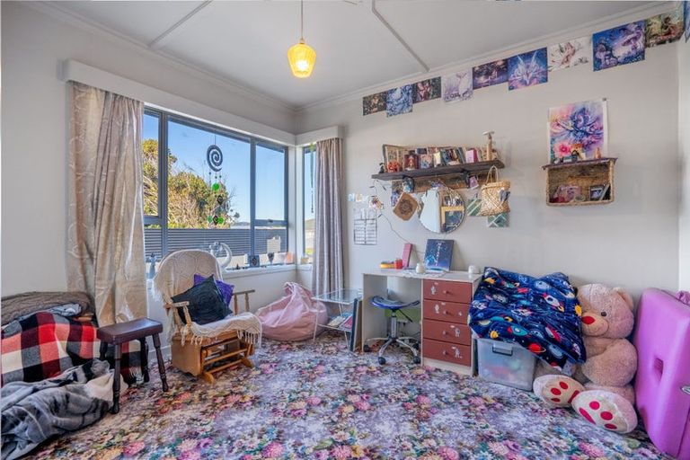 Photo of property in 64 Martin Street, Strathern, Invercargill, 9812