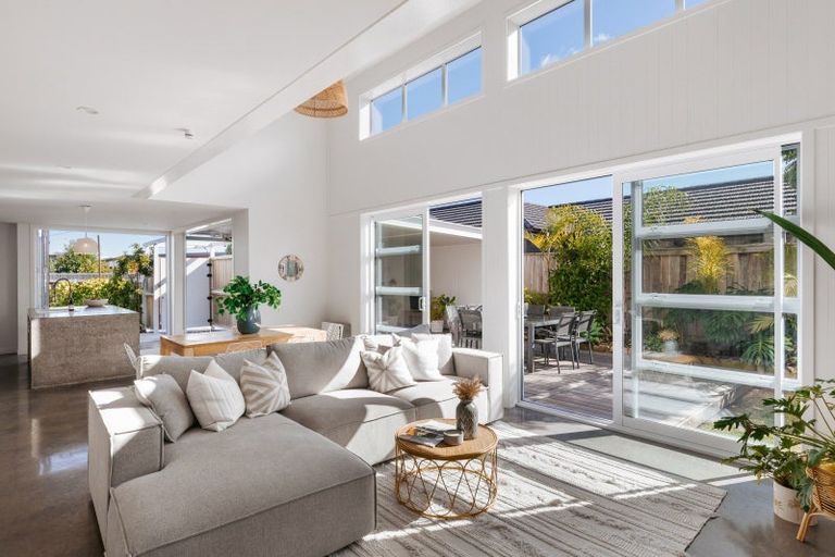 Photo of property in 117 Coast Boulevard, Papamoa Beach, Papamoa, 3118