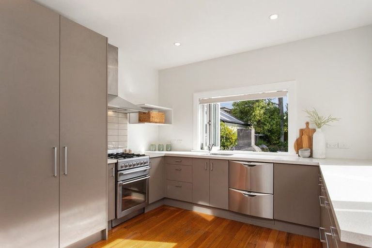 Photo of property in 135 Mersey Street, St Albans, Christchurch, 8014