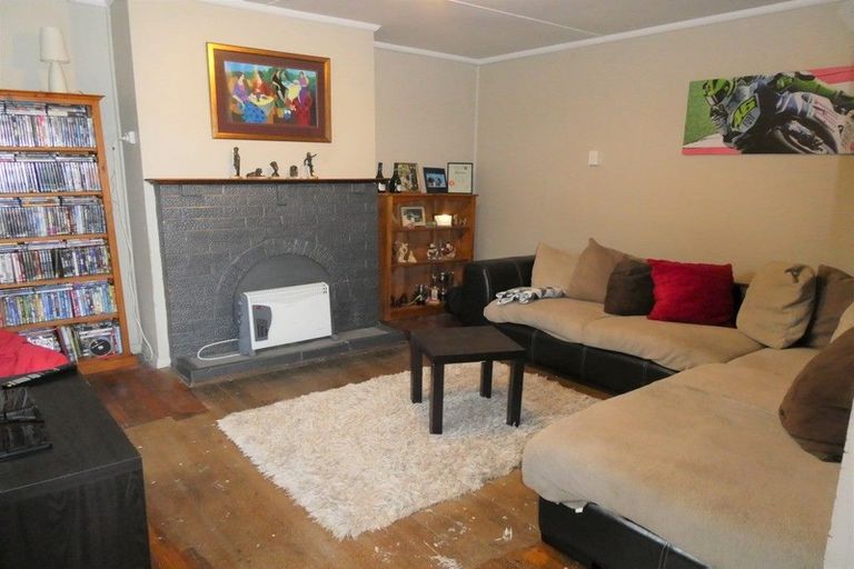 Photo of property in 19 Winnie Street, Greymouth, 7805