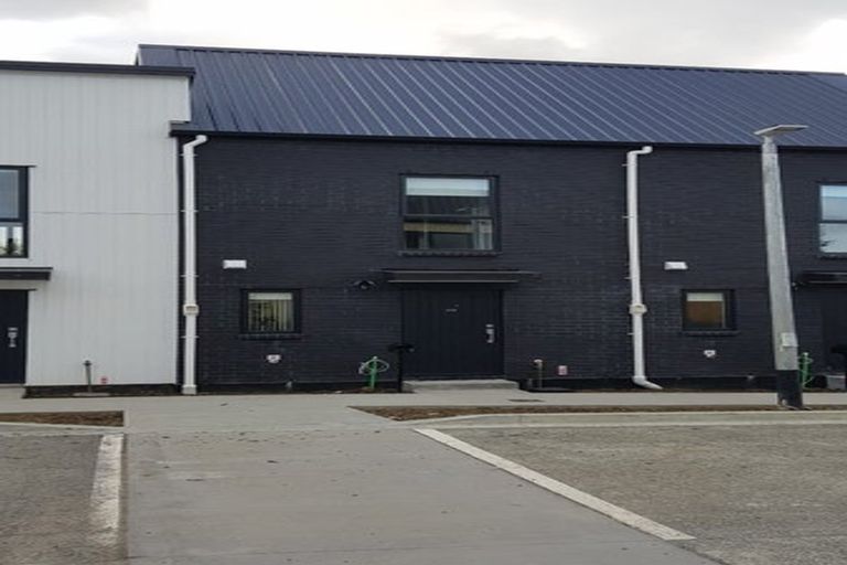 Photo of property in 2/125b Metcalfe Road, Ranui, Auckland, 0612