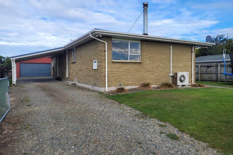 Photo of property in 100 Dunbeath Crescent, Kew, Invercargill, 9812