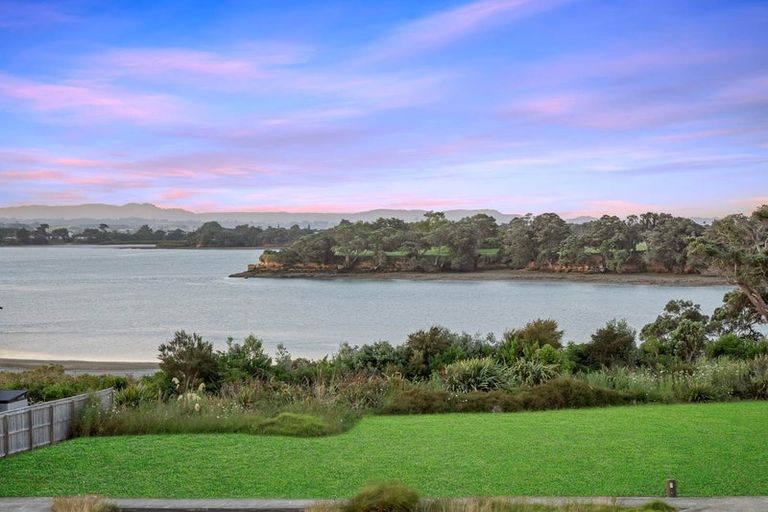 Photo of property in 8 Otohikawa Avenue, Glenbrook, 2681