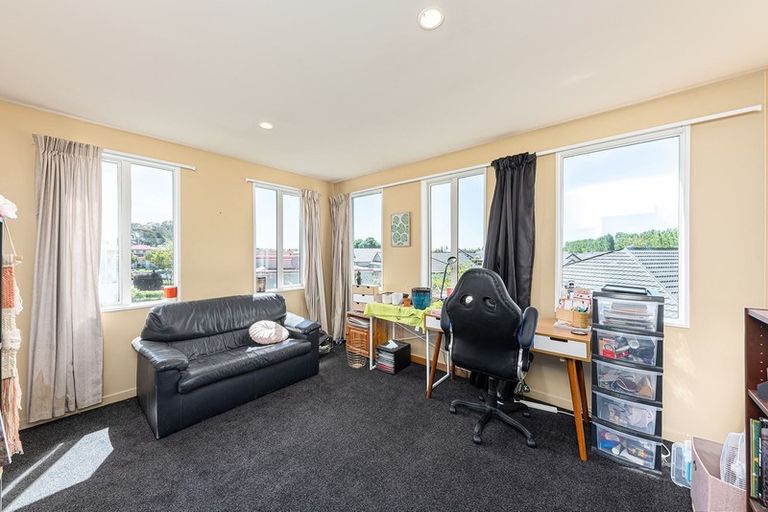 Photo of property in 12 Mica Place, Northwood, Christchurch, 8051