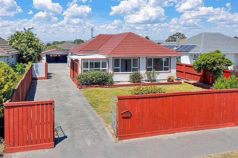 Photo of property in 22 Tauiwi Crescent, Hei Hei, Christchurch, 8042